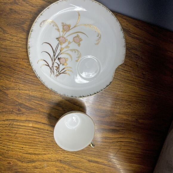 Napco 1962 Autumn Flower Snack Set Plate Teacup Luncheon Hand Painted Vintage - Picture 4 of 7